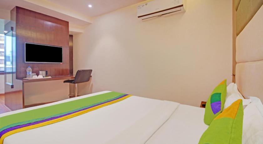Hotel Pacific By Bestays Mumbai Luaran gambar